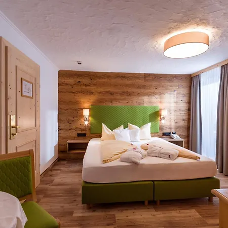 Hotel Glockenstuhl 4*