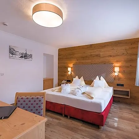 Glockenstuhl Hotel 4*