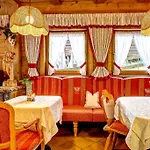 Glockenstuhl Hotel